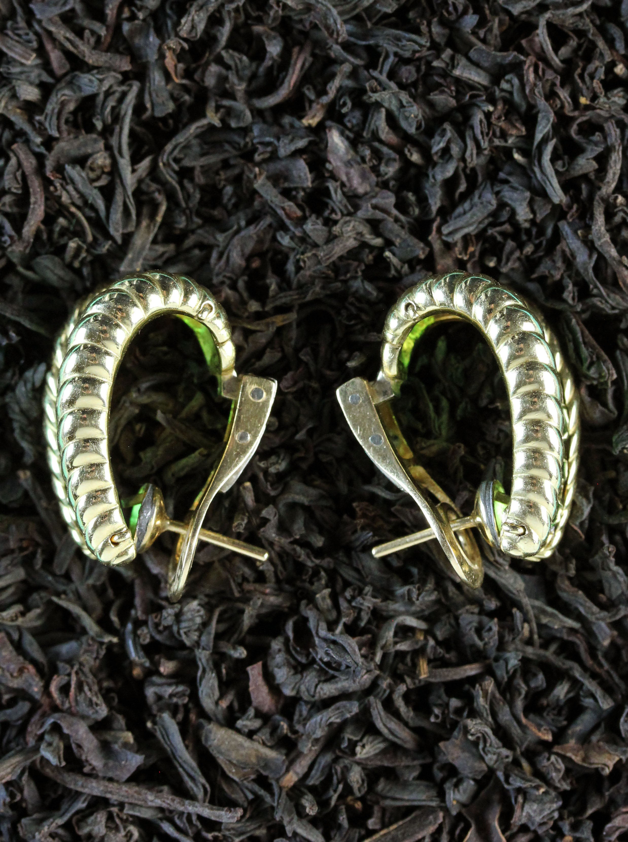 Fine gold creoles with green tourmalines