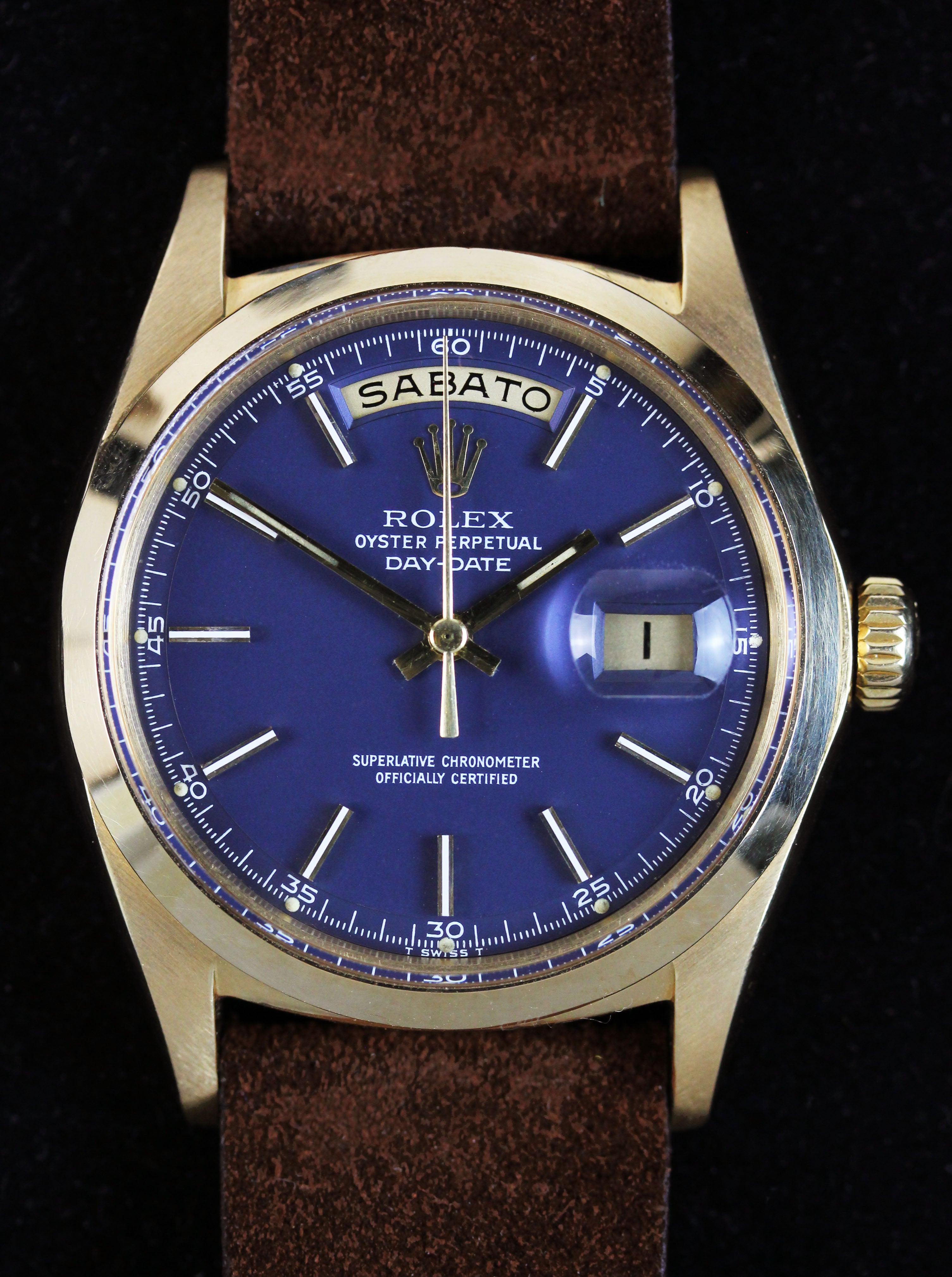 Rare vintage ROLEX Day-Date, reference 1802 from 1970, with a flat bezel & a rare blue dial