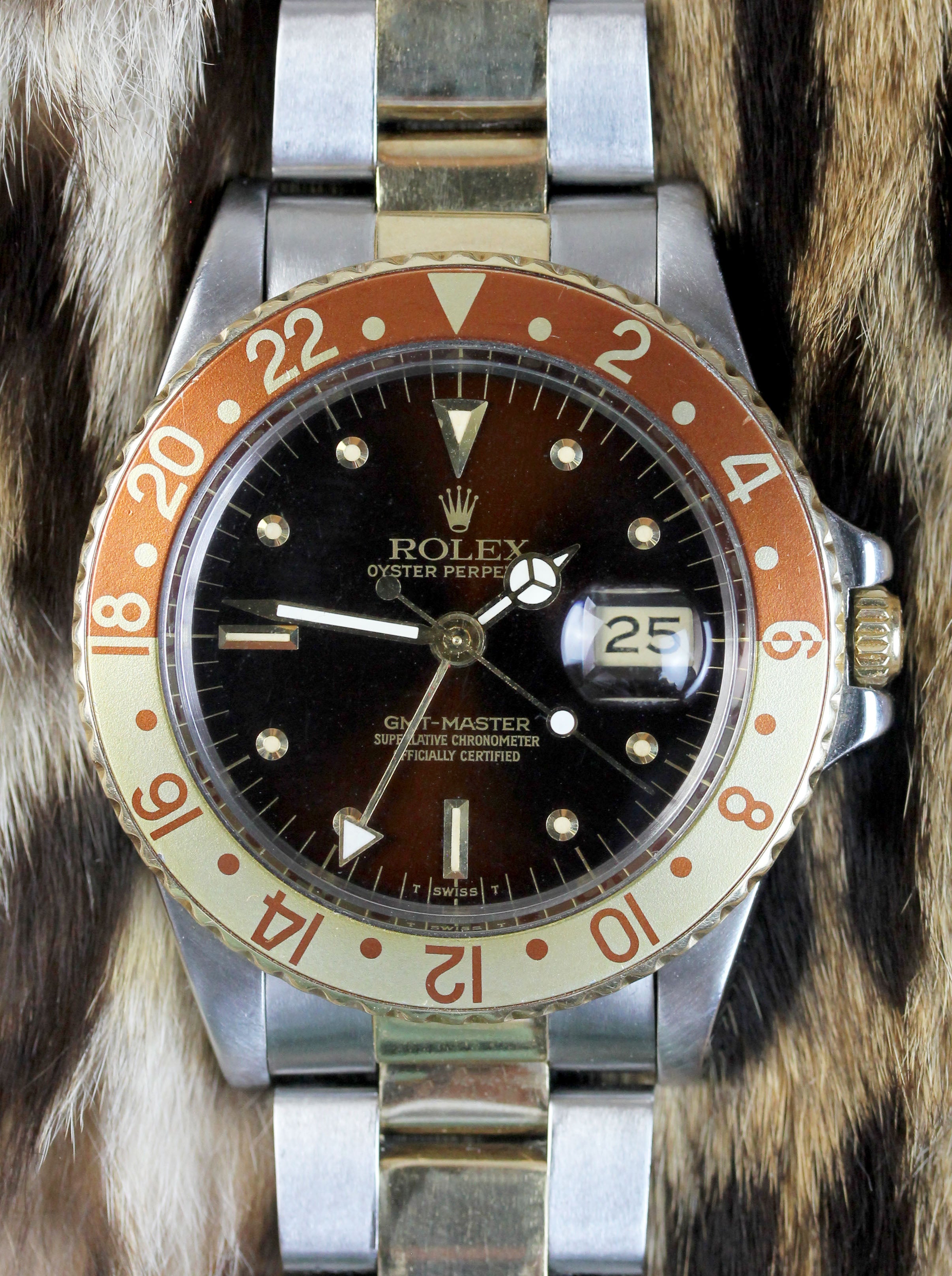 Exceptional ROLEX GMT "Tigereye" with  so called "nipple dial", ref. 16753, from 1985