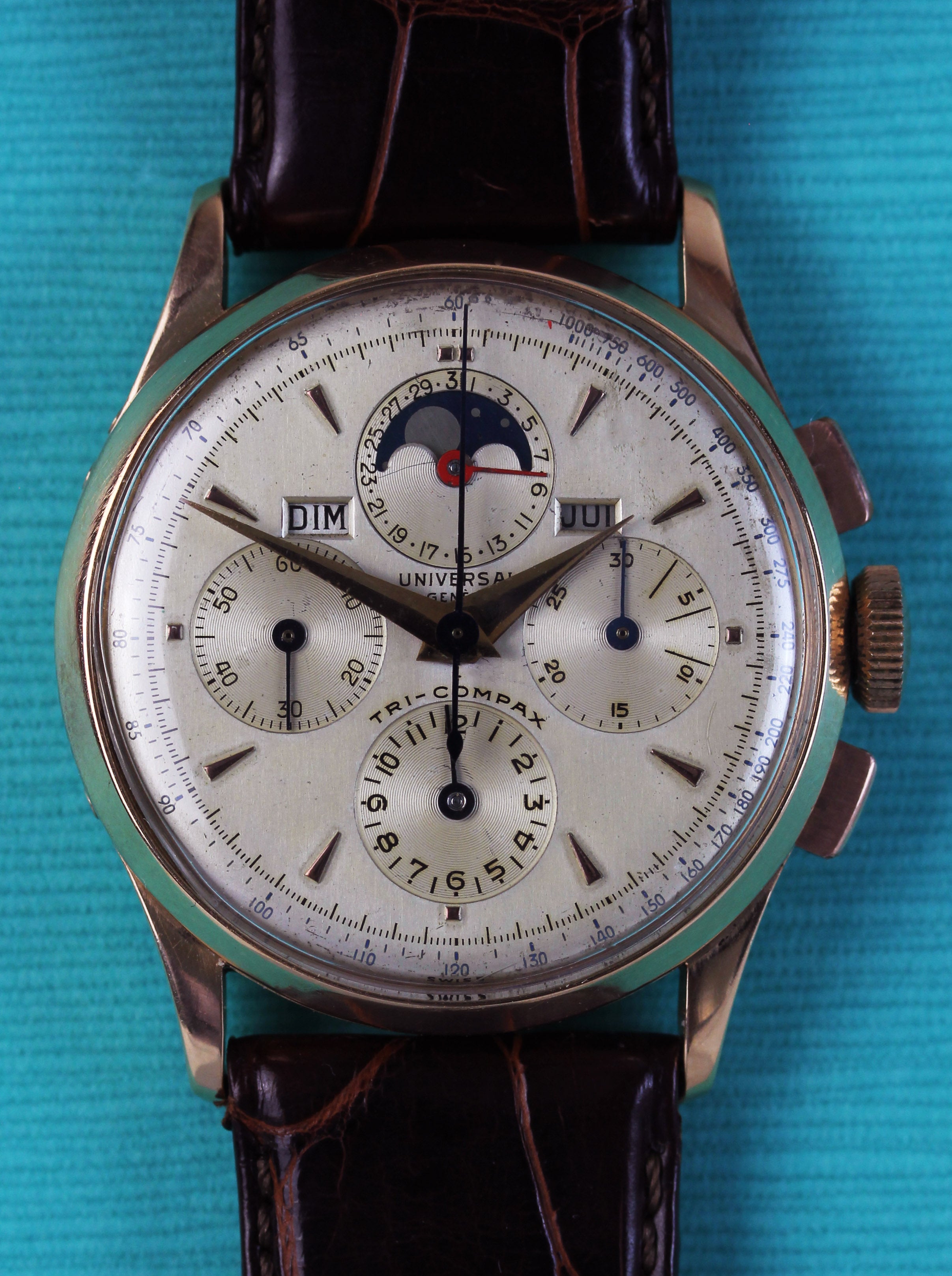 UNIVERSAL "Tri Compax" from 1950 in pink gold